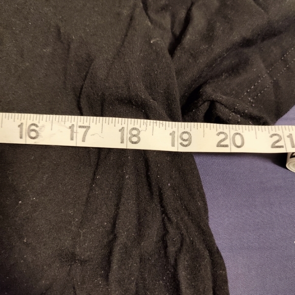 Feminist t-shirt - Picture 4 of 5